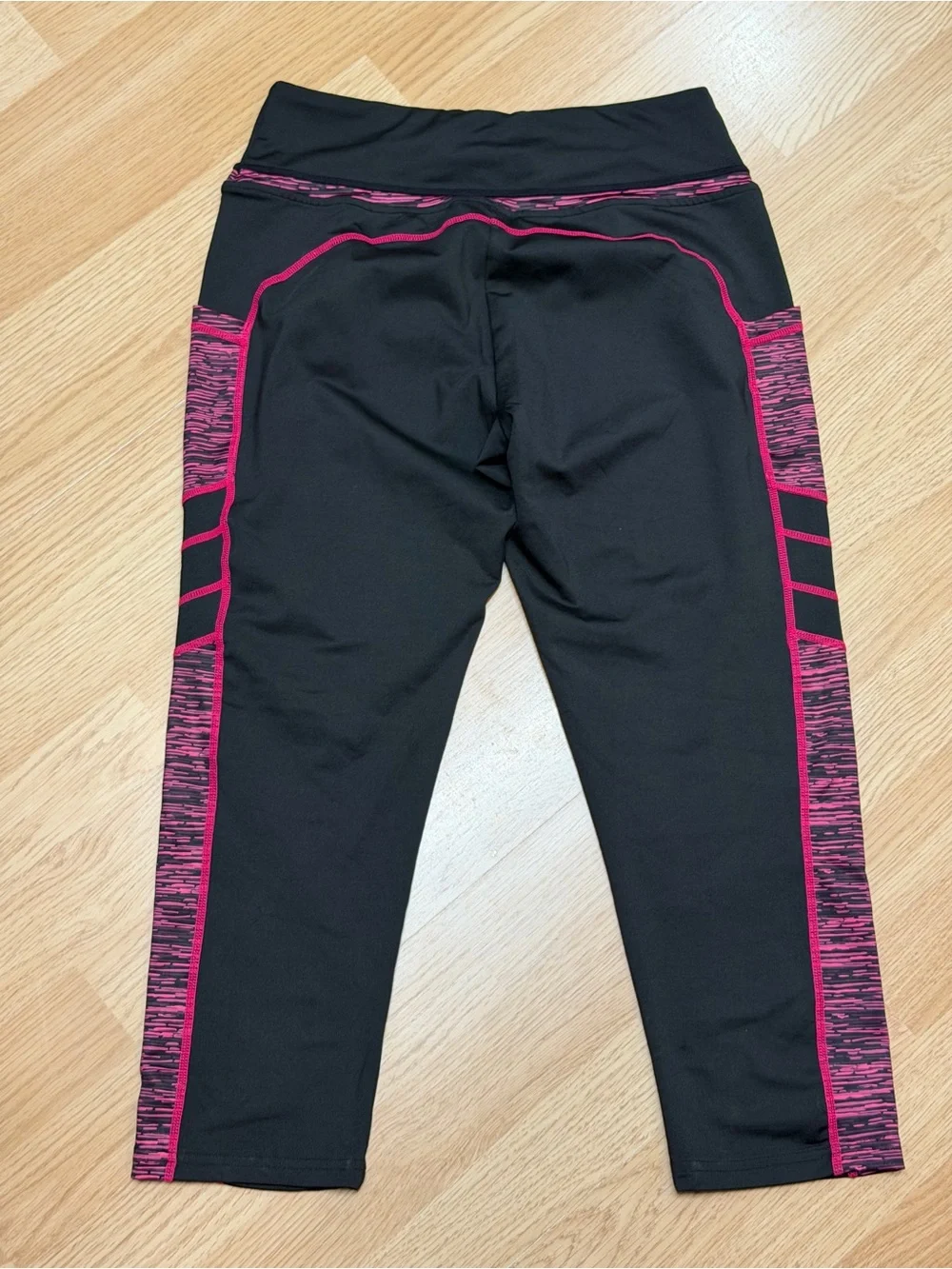 Sugar Pocket Girls Black Pink Colorblock Athletic Capri Leggings XL